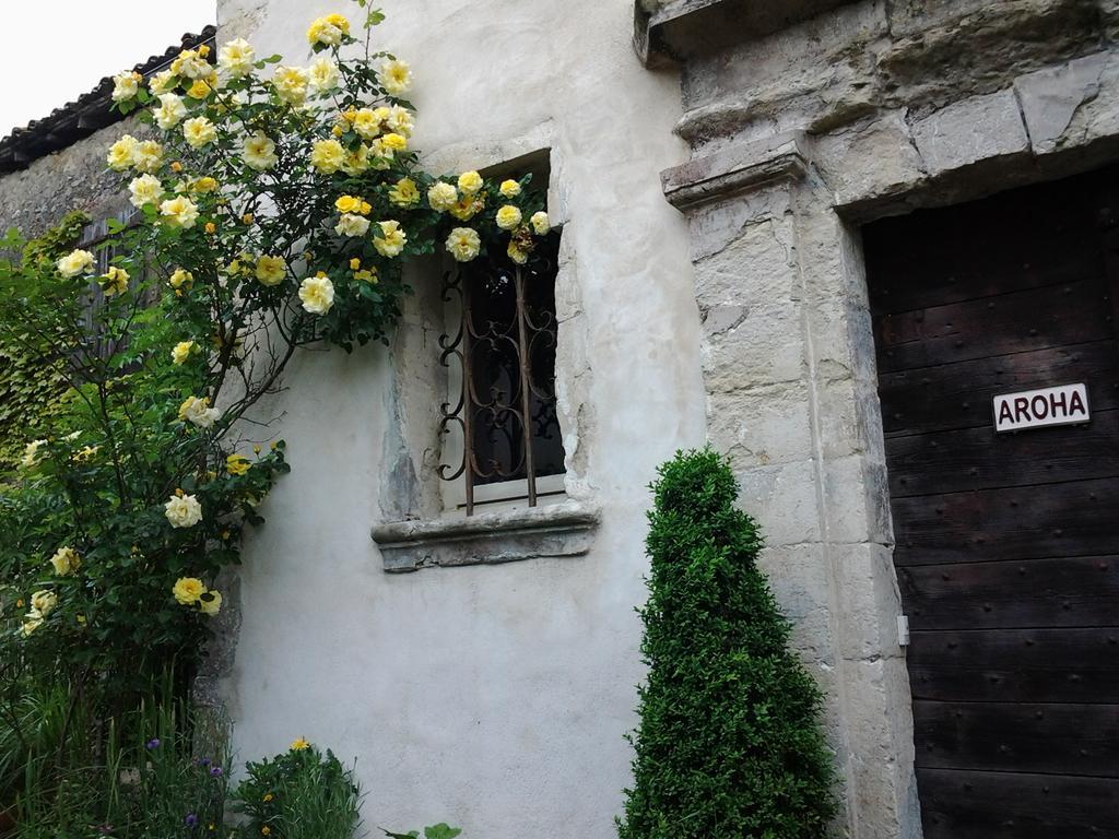 Chambres D'Hotes Aroha Sorde-lʼAbbaye Exterior foto